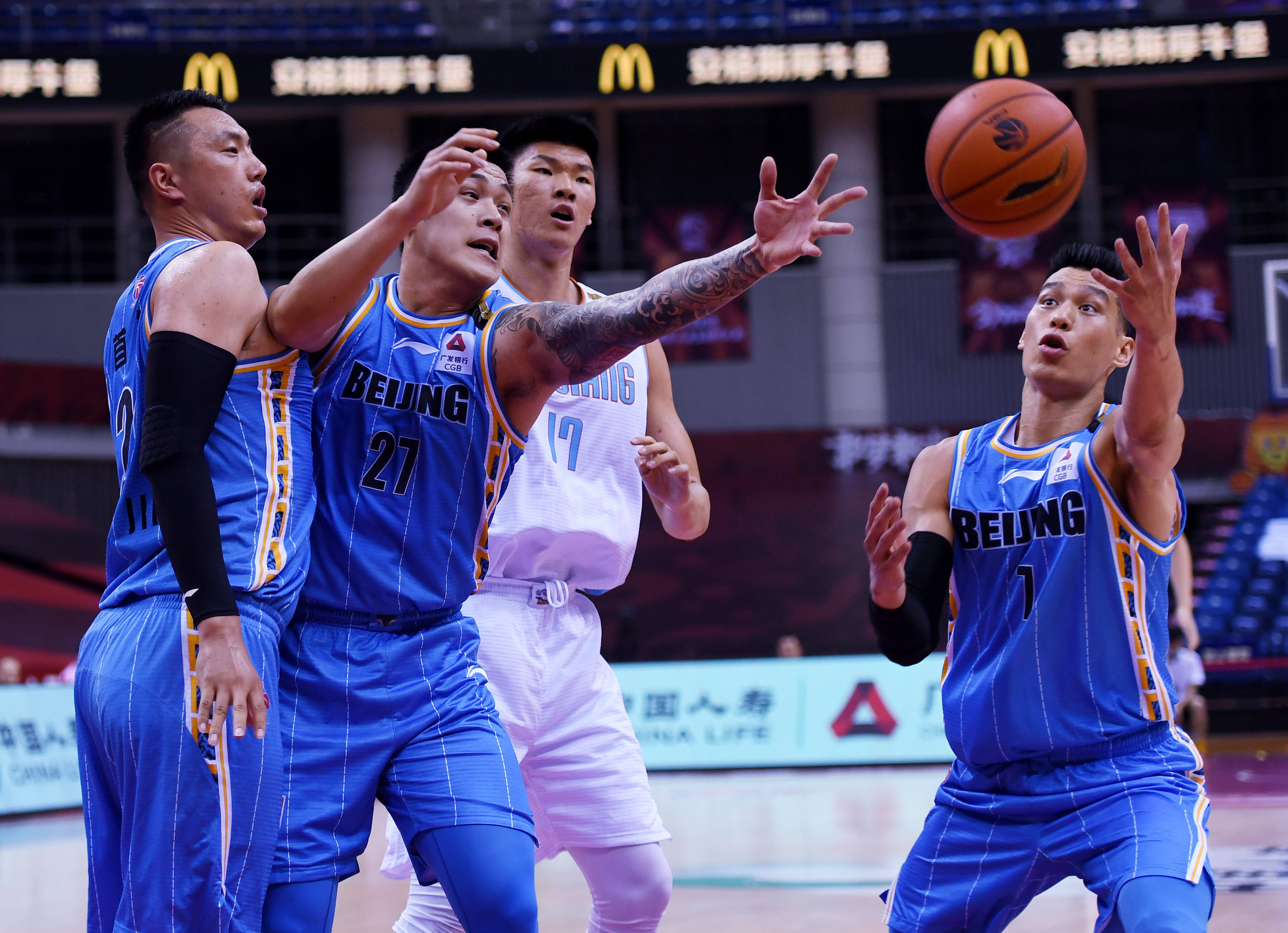 CBA季后赛今夜走向成谜,广厦男篮再遭质疑,信心回归,医务组通报恢复的简单介绍 CBA季后赛今夜走向成谜,广厦男篮再遭质疑,信心回归,医务组通报恢复的简单介绍